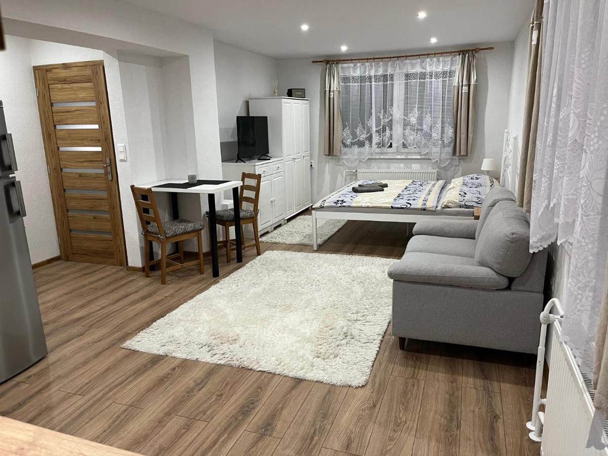 Liptovský Mikuláš A&A Apartmany מראה חיצוני תמונה