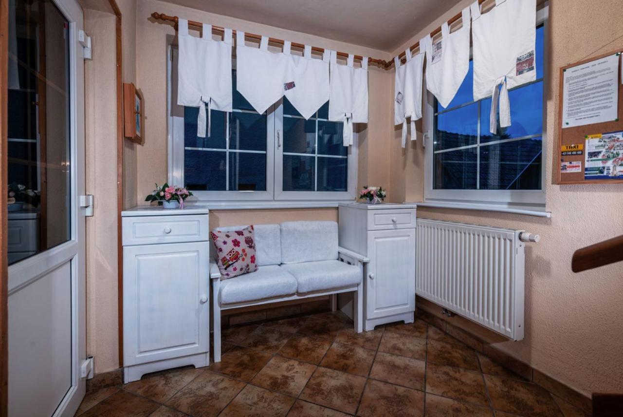 Liptovský Mikuláš A&A Apartmany מראה חיצוני תמונה